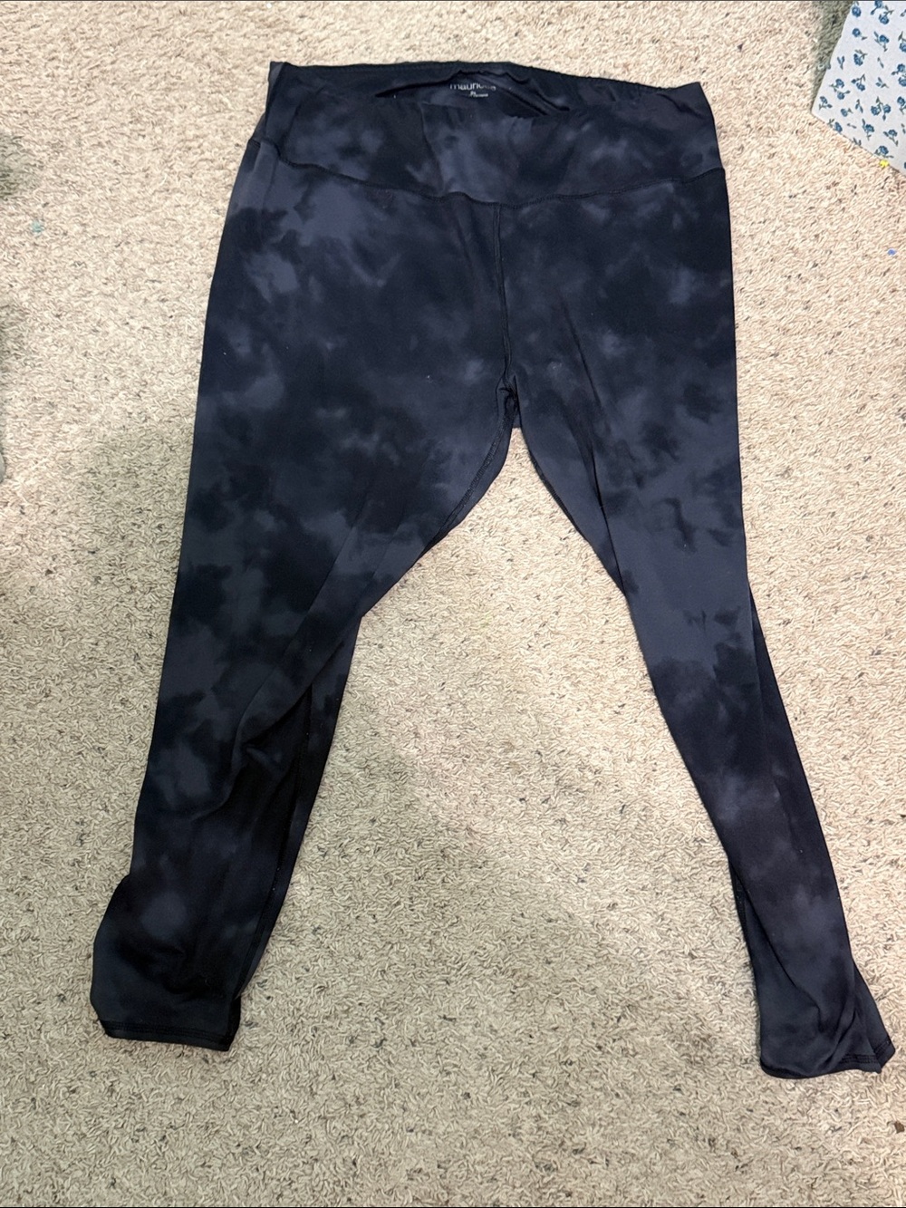 Womans Black Tie-Dye Leggings